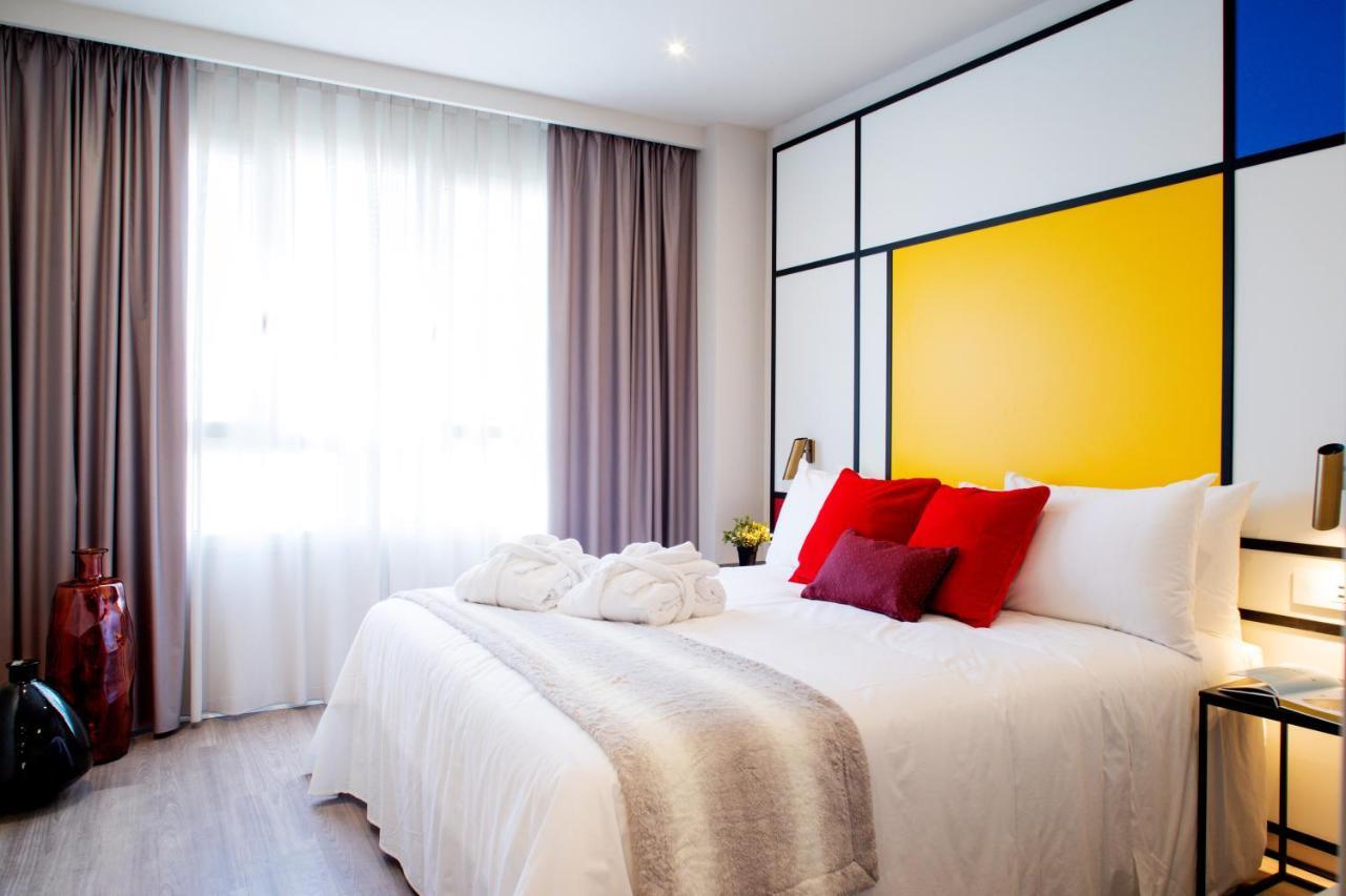 Aparthotel Voghe Premium Flats Valencia Exterior foto